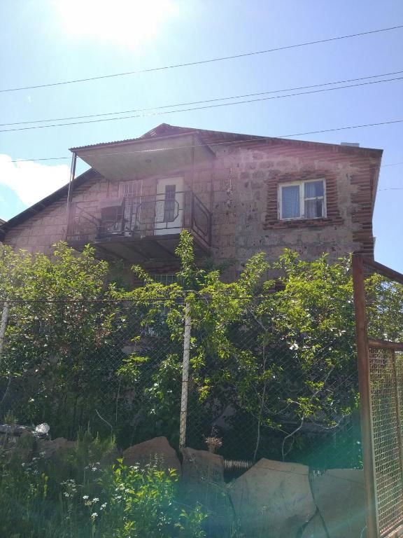 Дома для отпуска AraLer Vacation House Yernjatapʼ-50