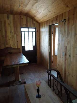 Дома для отпуска AraLer Vacation House Yernjatapʼ Дом с 2 спальнями-2